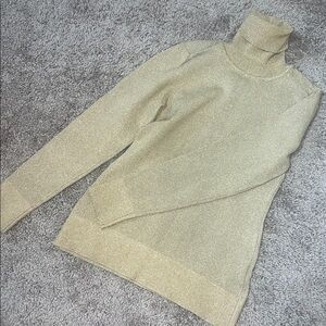 JoosTricot Gold Shimmer Turtleneck Sweater Top